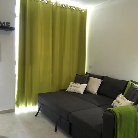 Apartment Mai *